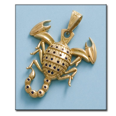 COLGANTE ESCORPION ORO 18KL DE 47X52MM