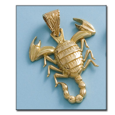 COLGANTE ESCORPION ORO 18KL DE 47X52MM